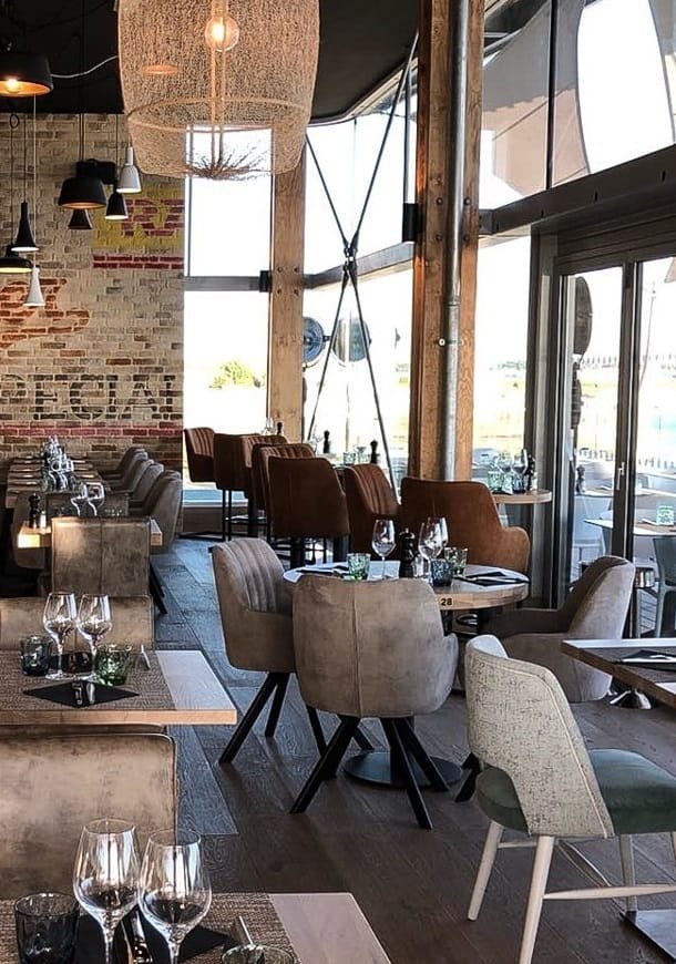 Genes'In PMP Furniture